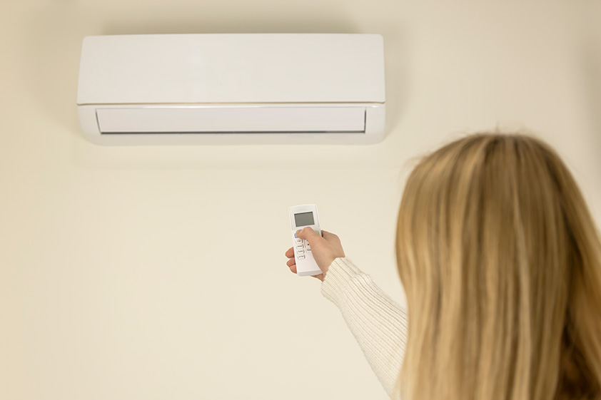 AIR CONDITIONER BUYING CHECKLIST | HOME TIPS | VEEGALAND HOMES<