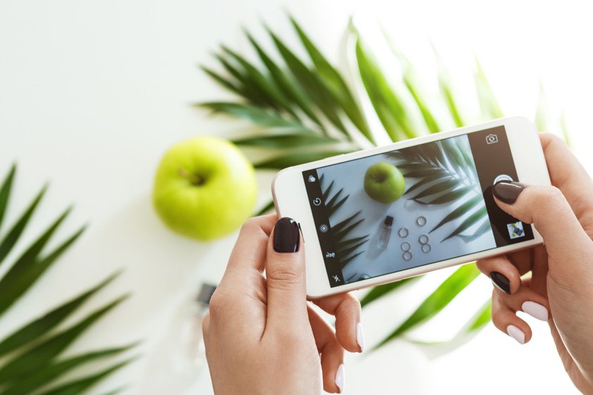 HOW TO TAKE GOOD PHOTOGRAPHS AT HOME? 7 CREATIVE PHOTOGRAPHY IDEAS<