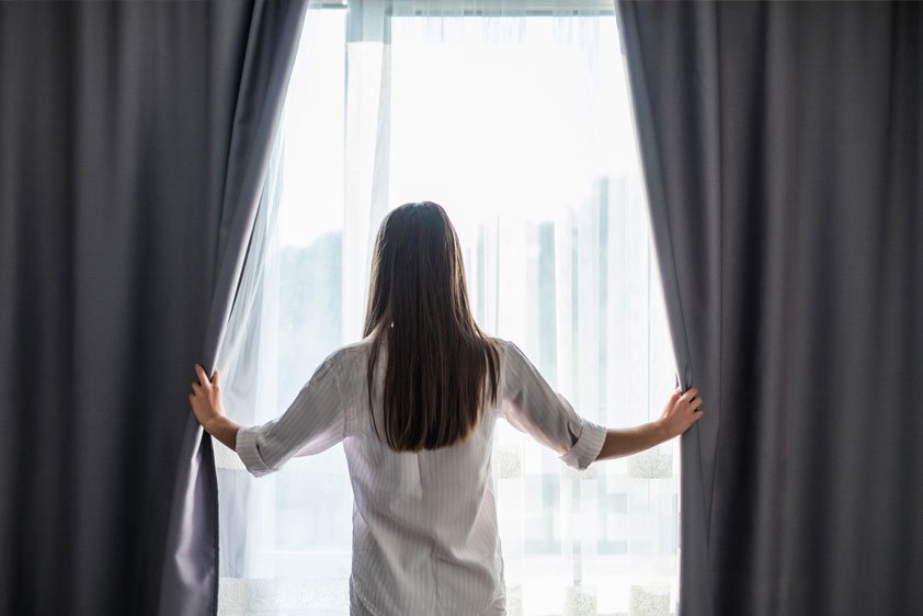 TIPS TO MAKE YOUR MORNINGS BETTER<